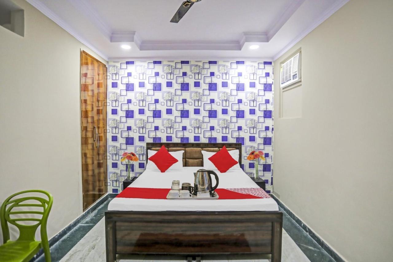 OYO 88010 Hotel Metro Inn Kālkāji Devi Esterno foto