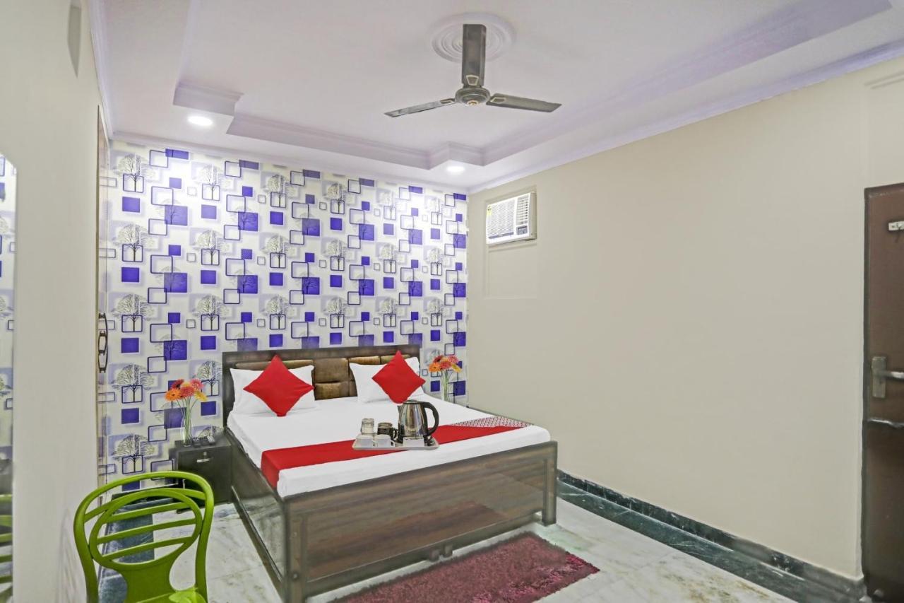 OYO 88010 Hotel Metro Inn Kālkāji Devi Esterno foto